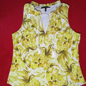 White House Black Market Yellow Floral Keyhole Sleeveless Blouse Top